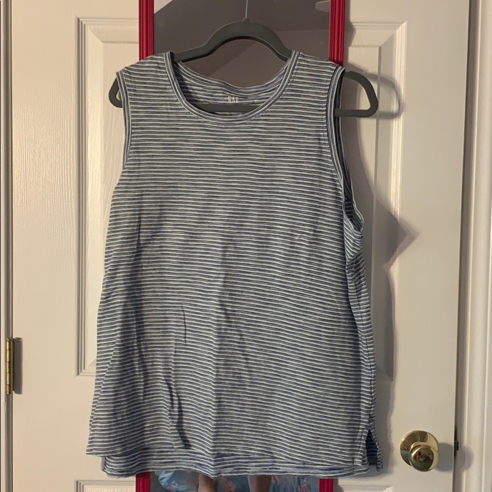 Gap Tank Top